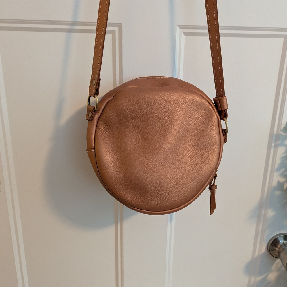 Portland Leather Round Crossbody Bag  - Copper Colored. Large Circle Bag. - Picture 4 of 9